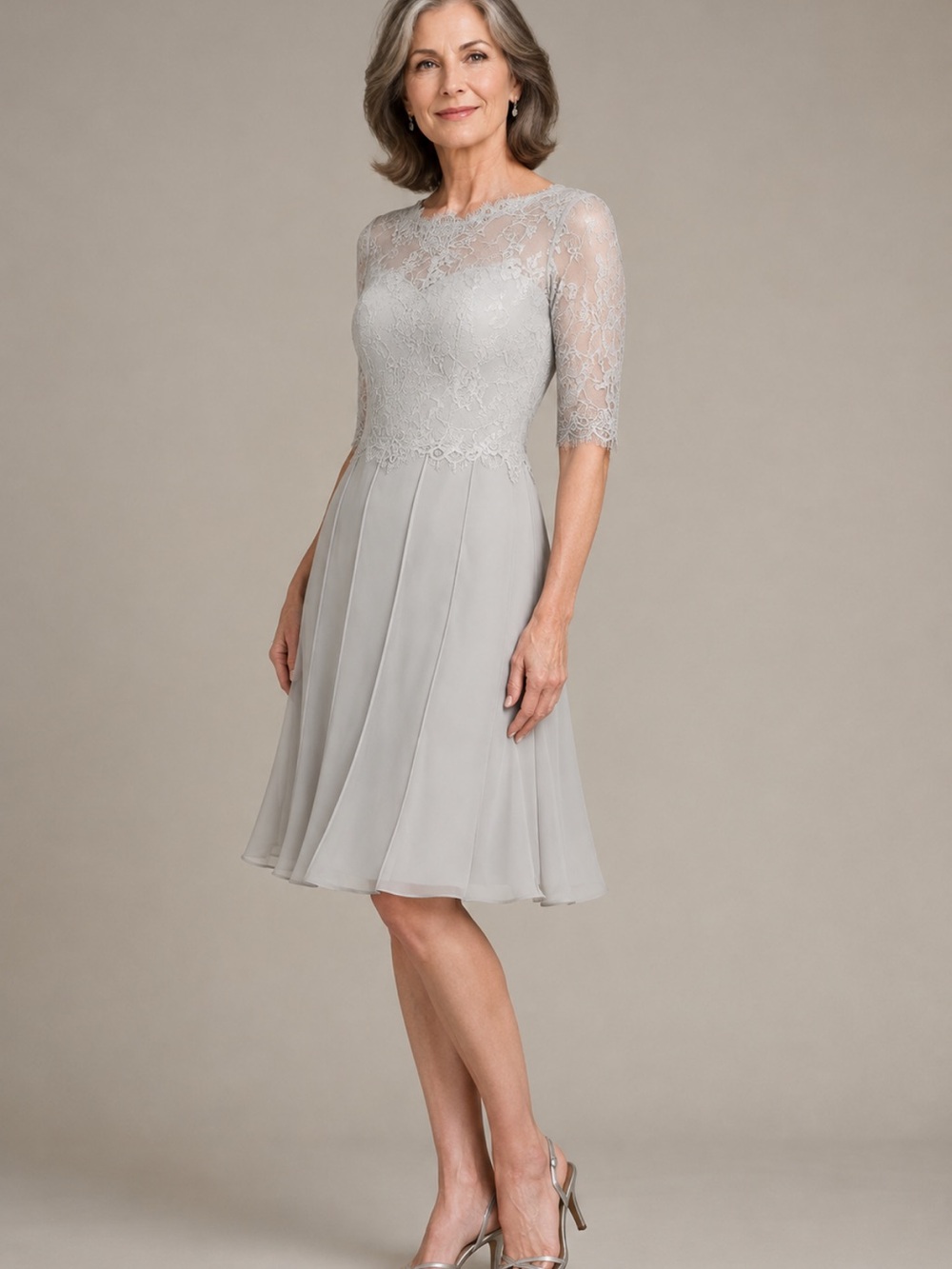 Elegant Lace Bodice Knee-Length Dress in Light Gray